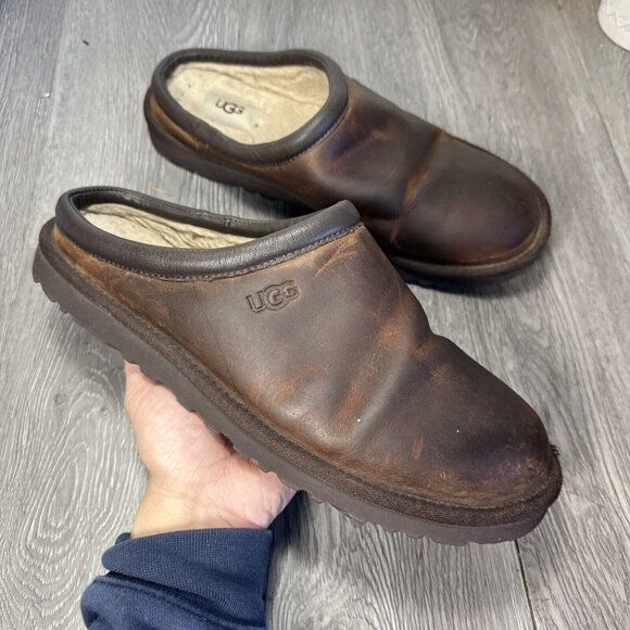 UGG Classic Clog Men Sz 11 Brown Sheepskin Lined Leather Slipper Shoes  1011413 main image 6